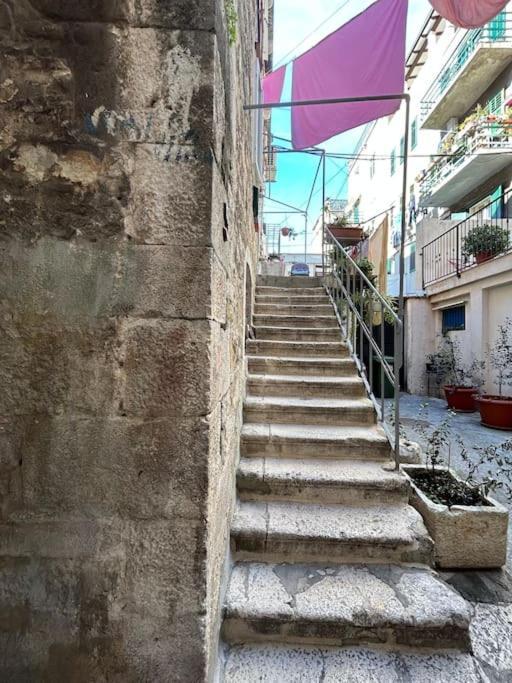 Largo Apartment In The Heart Of Diocletian Palace Сплит Екстериор снимка